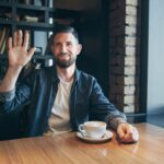 The silent service revolution: Why smart restaurants are moving beyond the "Waving Game"